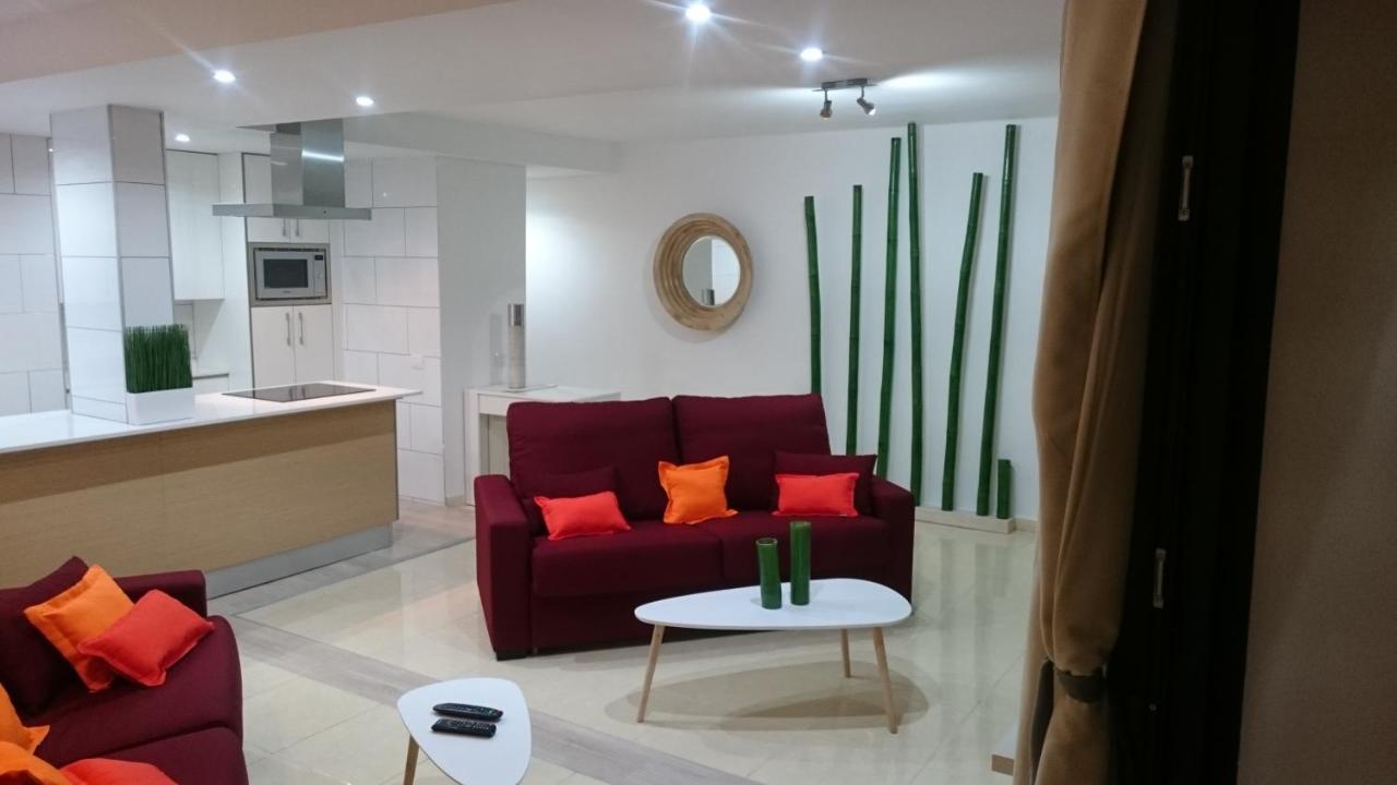 Bambu Appartement Arona  Buitenkant foto