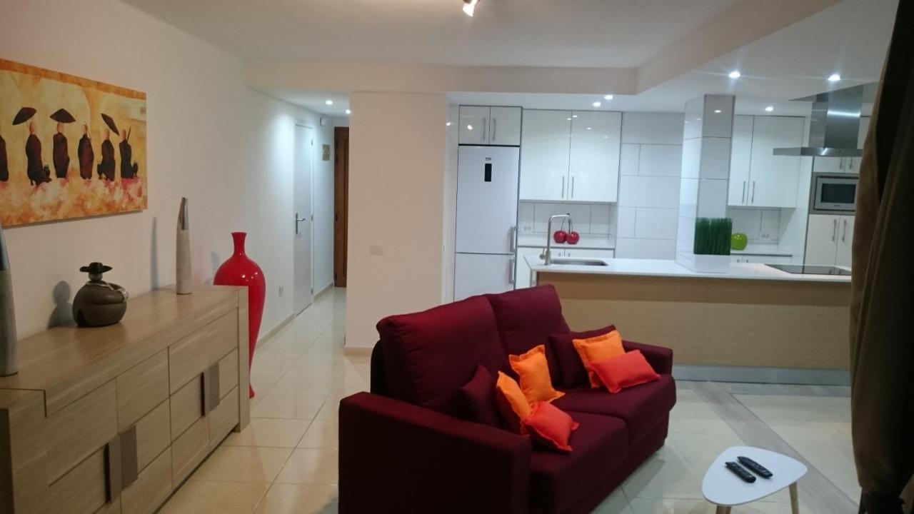 Bambu Appartement Arona  Buitenkant foto
