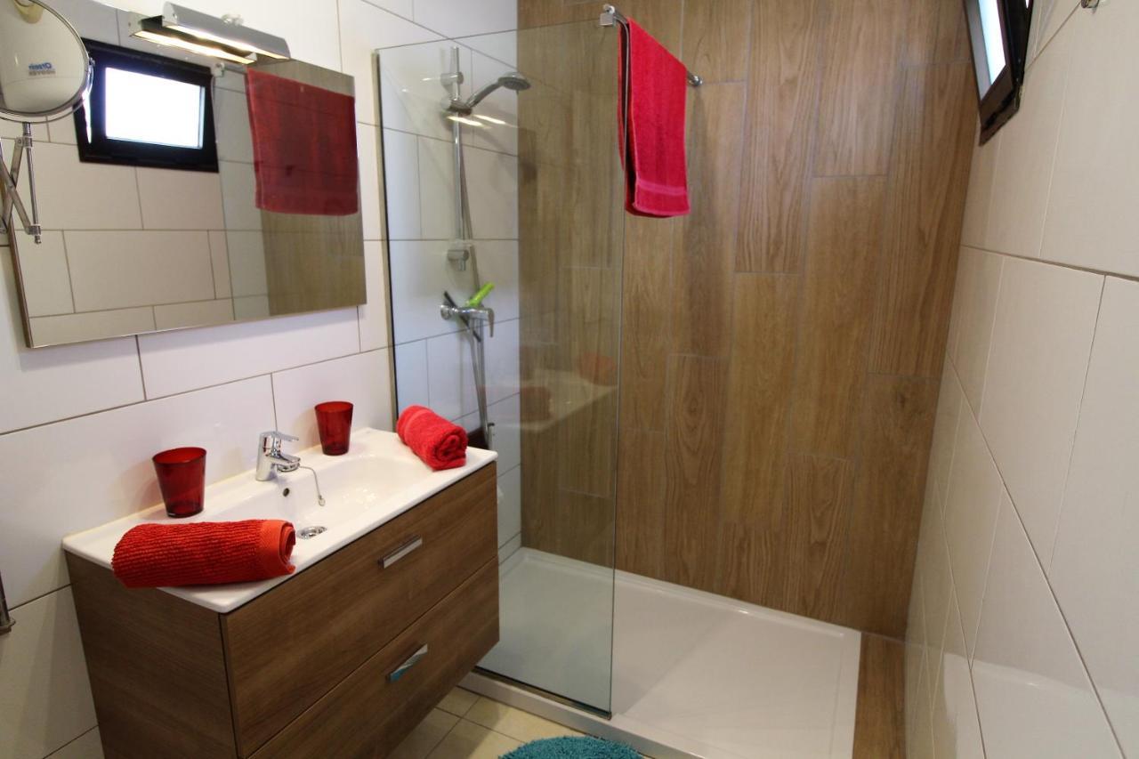 Bambu Appartement Arona  Buitenkant foto